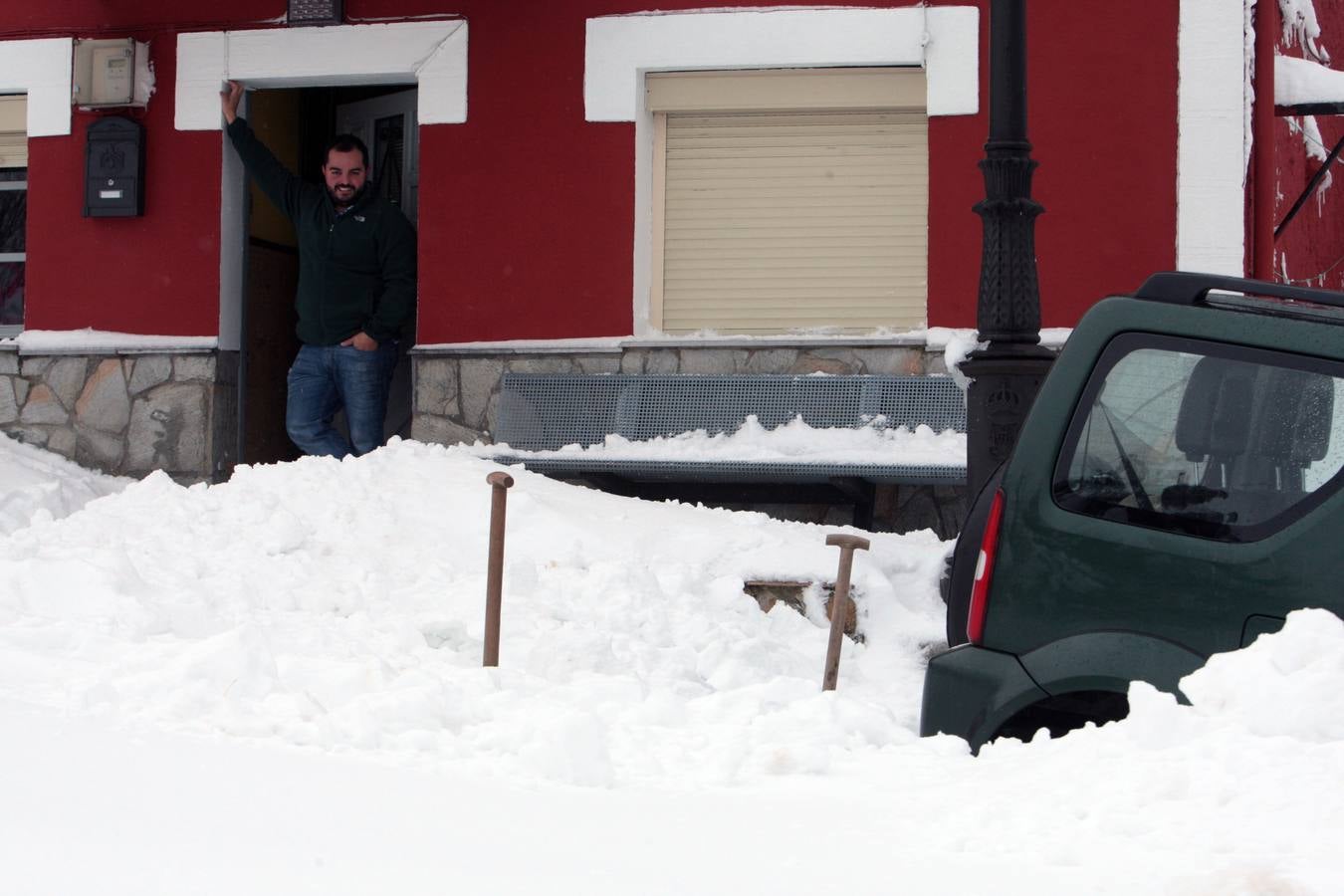Las espectaculares imágenes que deja el trabajo para limpiar Pajares