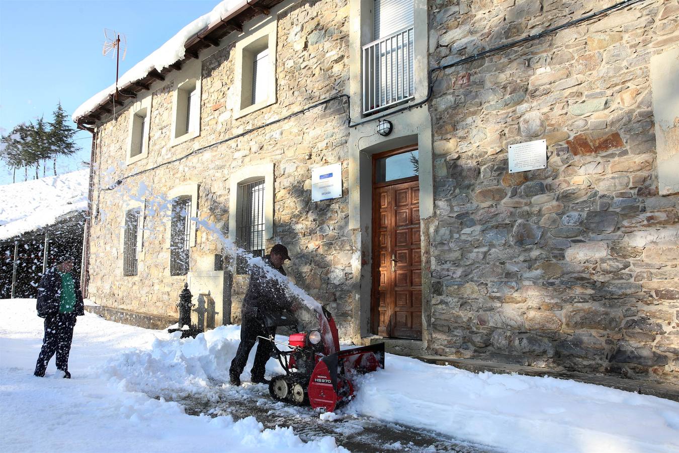 Así quedó Degaña tras las nevadas