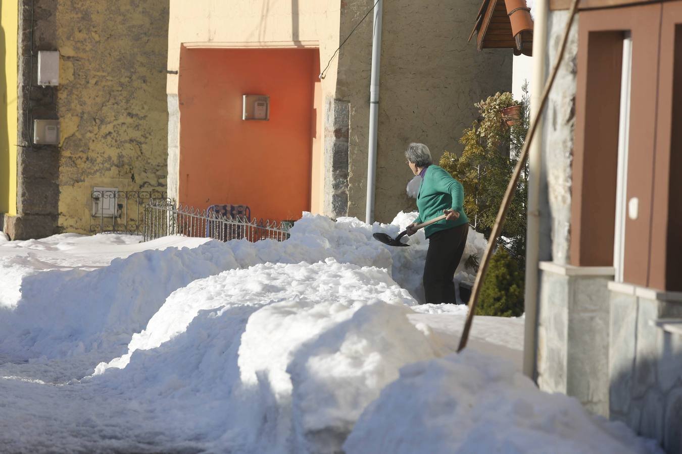 Los vecinos intentan recuperar la normalidad