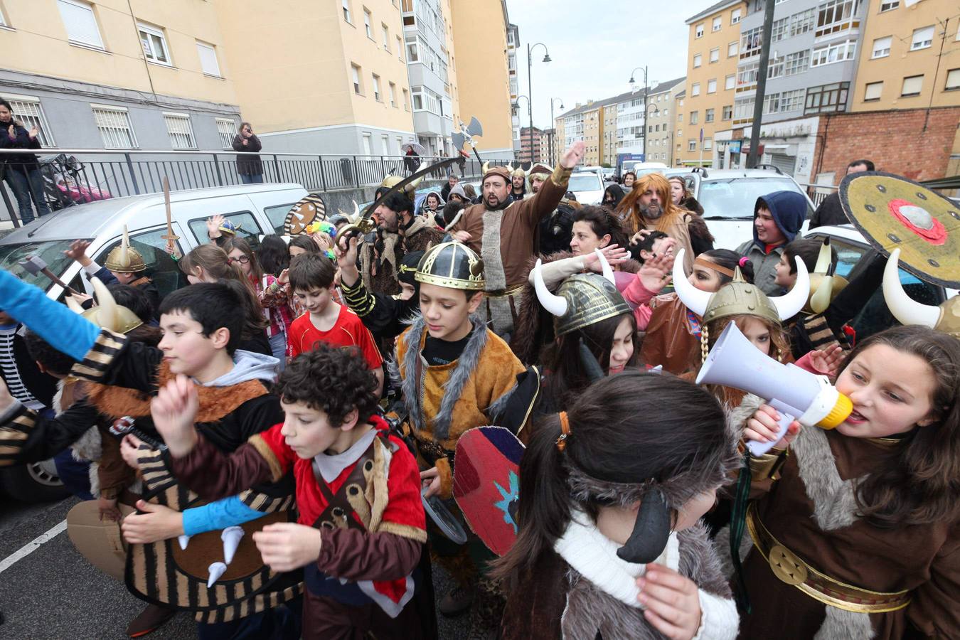 El Antroxu en los colegios y barrios de Avilés