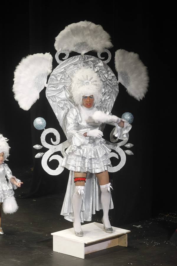 Antroxu: Concurso de charangas en el teatro Jovellanos