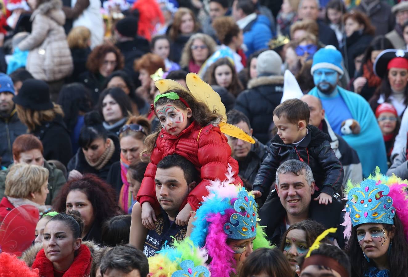 Así fue el entierro de la sardina que pone fin al Antroxu de Gijón