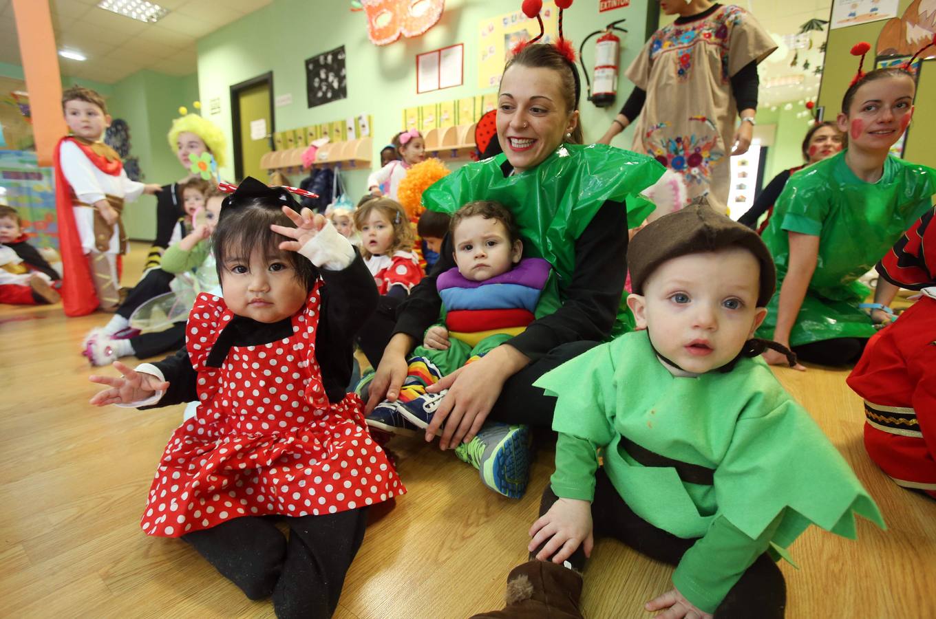 Juegos por Don Carnal en el Antroxu de Oviedo