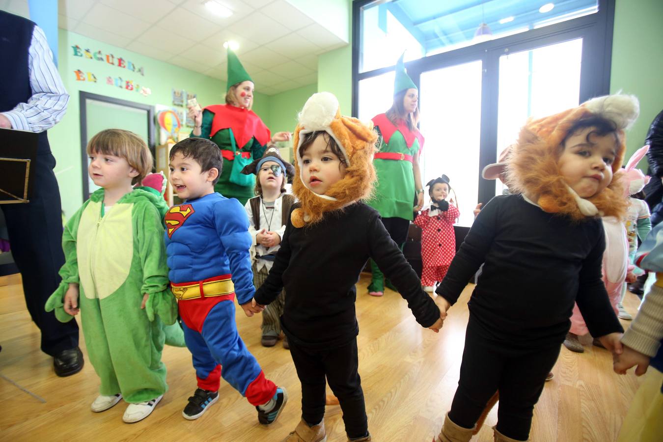 Juegos por Don Carnal en el Antroxu de Oviedo