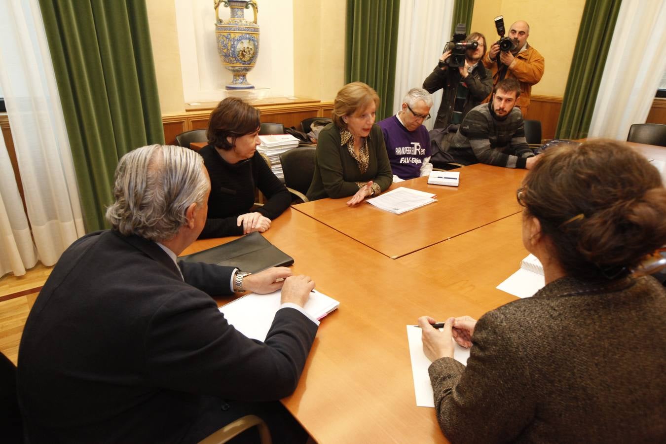 Frente vecinal para relanzar el plan de vías