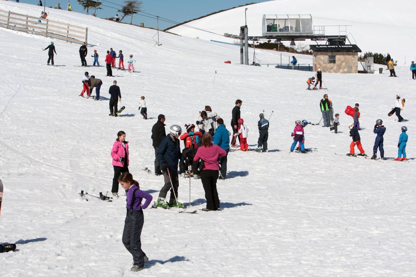 Día perfecto para disfrutar de la nieve en Asturias