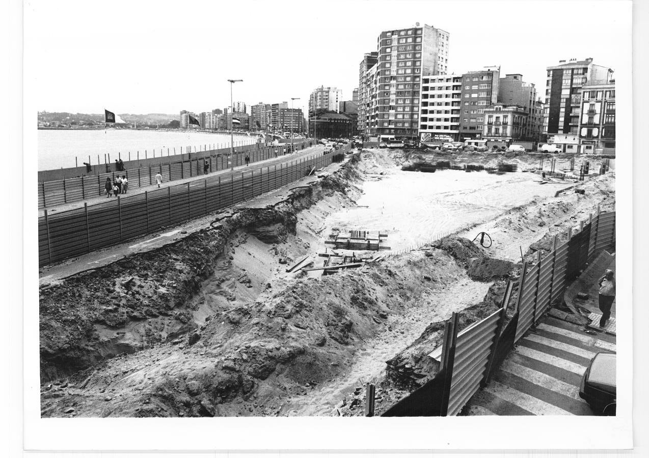 La Historia a través del Muro