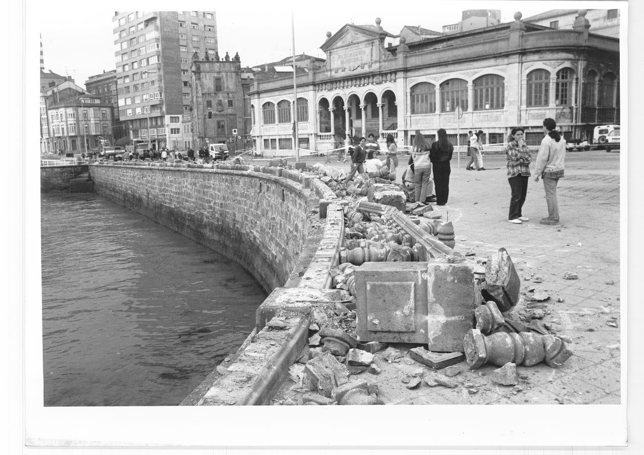 La Historia a través del Muro