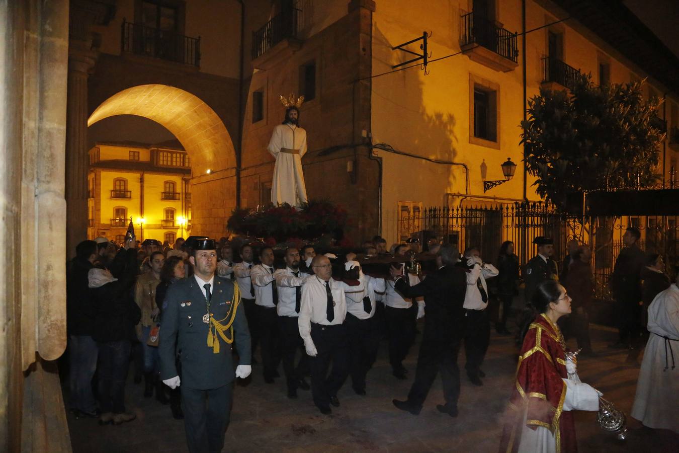 Procesión a la Universidad