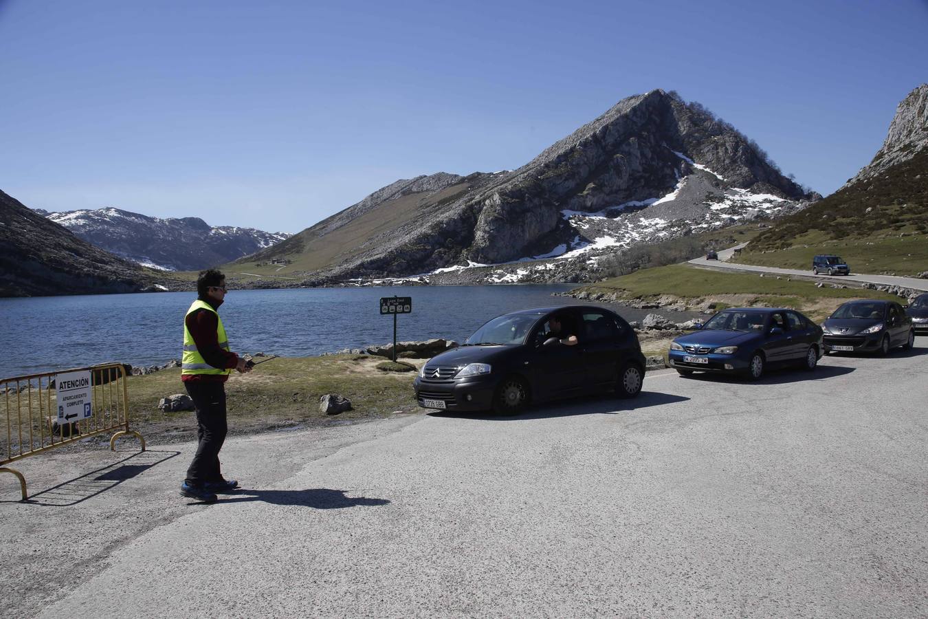 Los Lagos de Covadonga, de bote en bote por Semana Santa