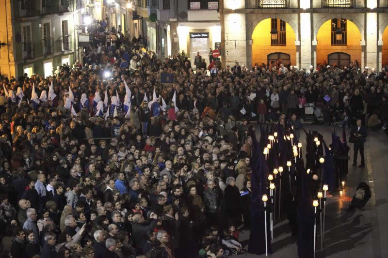 Procesión del Santo Encuentro en Avilés