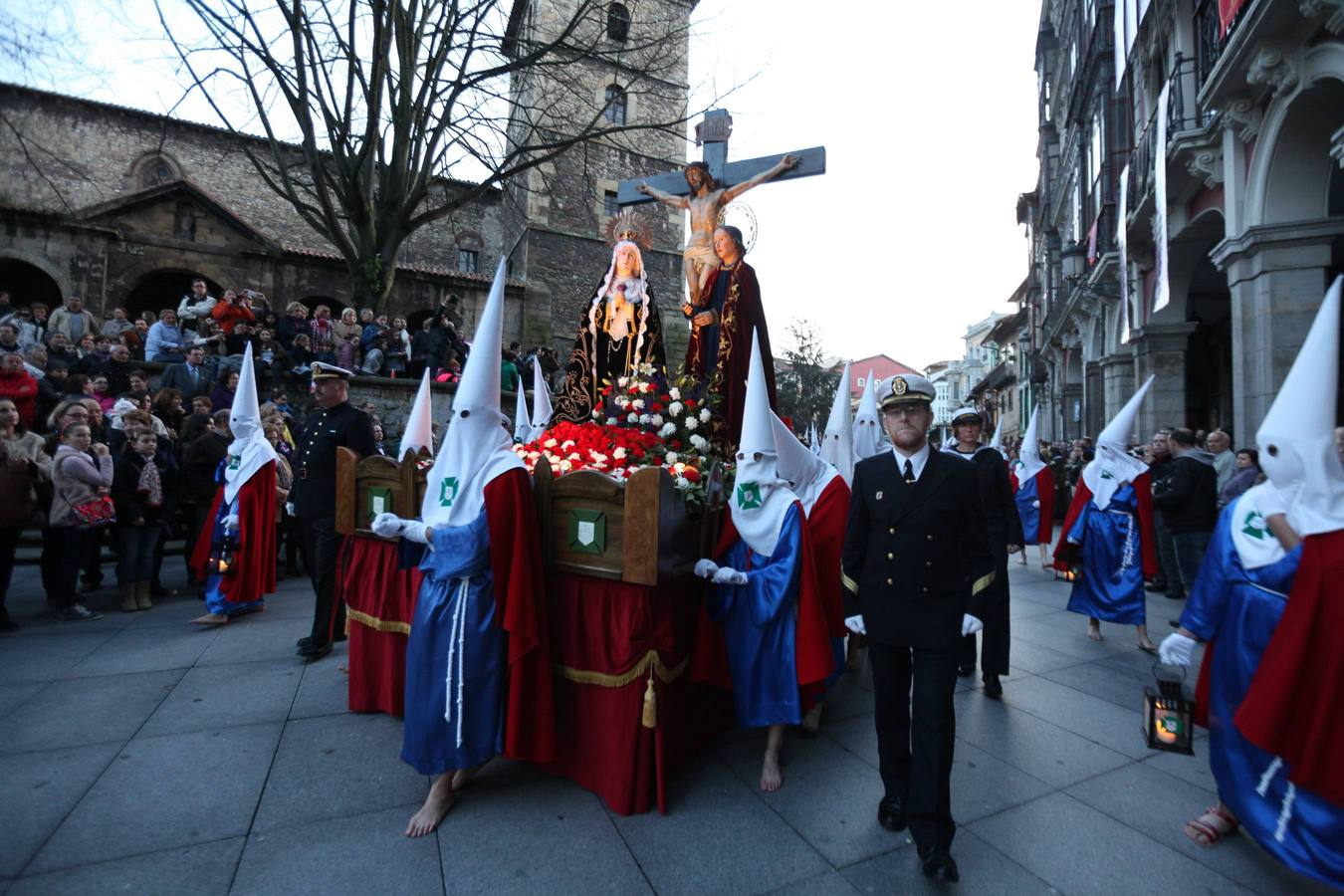 Procesión del Silencio, en Avilés