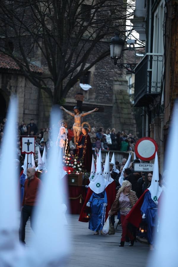 Procesión del Silencio, en Avilés