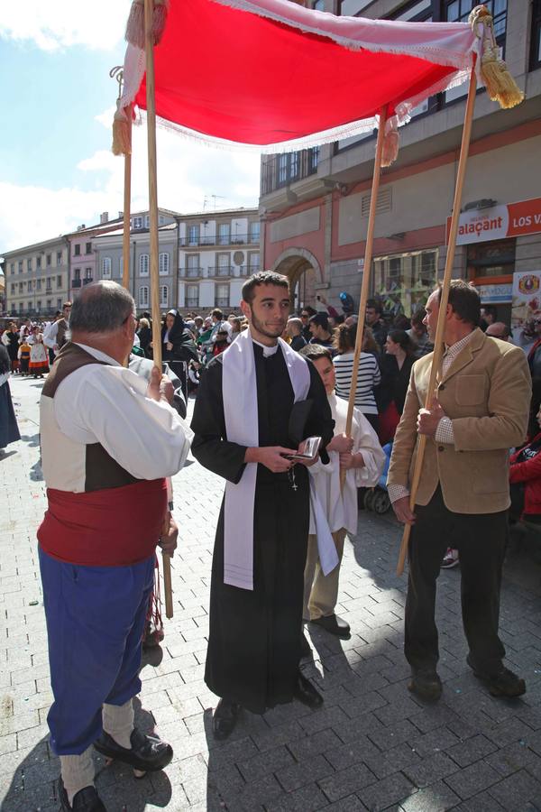 Avilés se vuelca con El Bollo