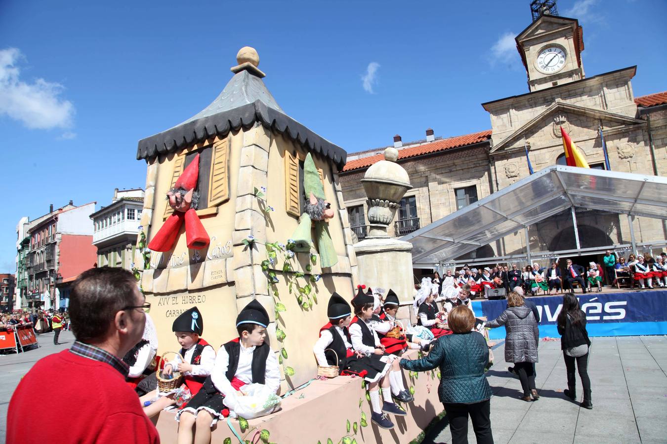 Avilés se vuelca con El Bollo