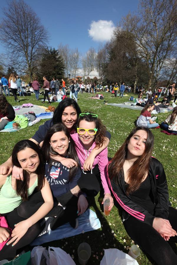 ¿Estuviste en la Comida en la Calle de Avilés? ¡Búscate!