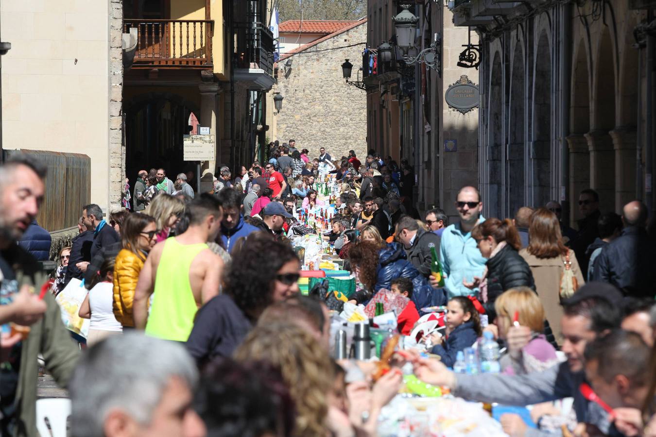 Avilés come en la calle