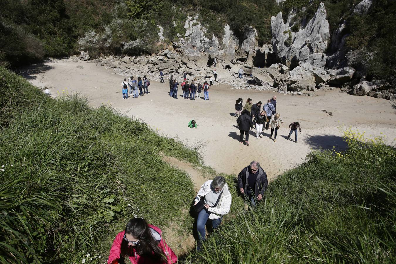 Gulpiyuri: una playa con sorpresa