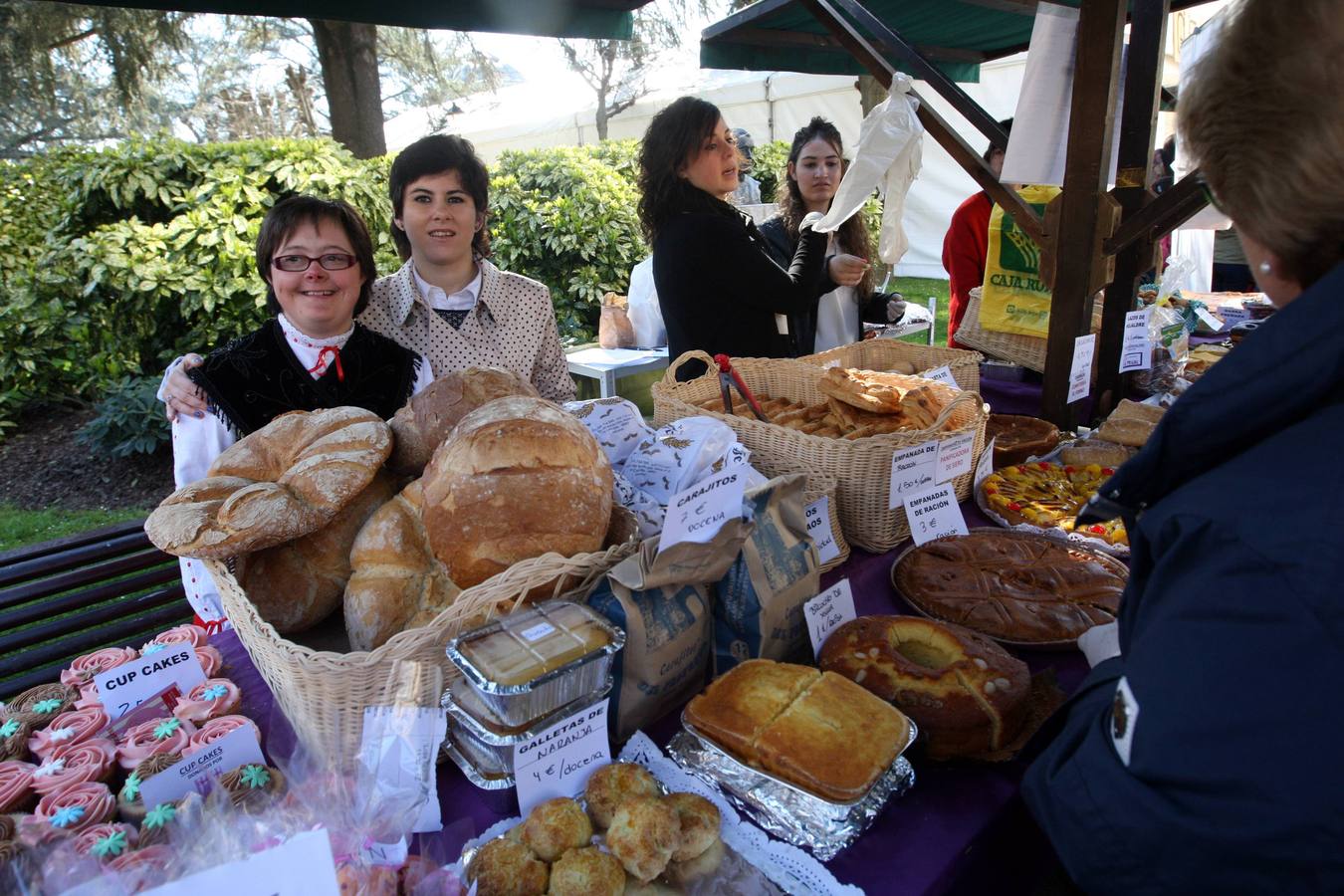 Las mejores imágenes de la fiesta de los Güevos Pintos