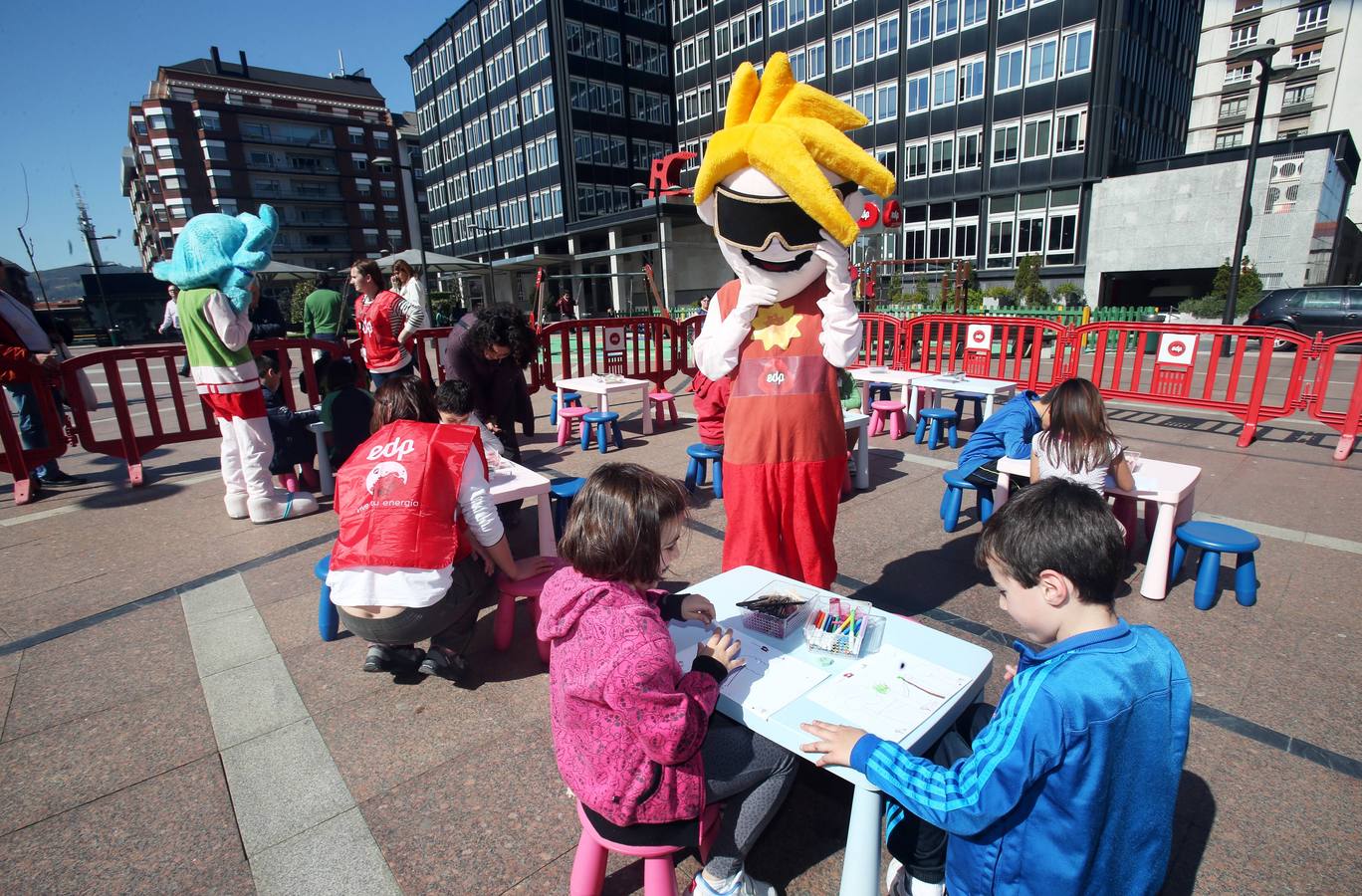 Los niños de Oviedo se comprometen a plantar cerezos