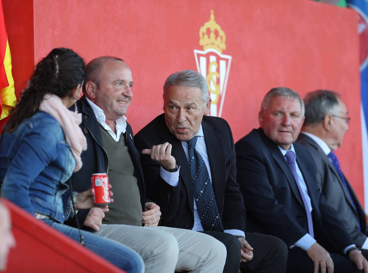 Las chicas de La Roja ganan en Gijón