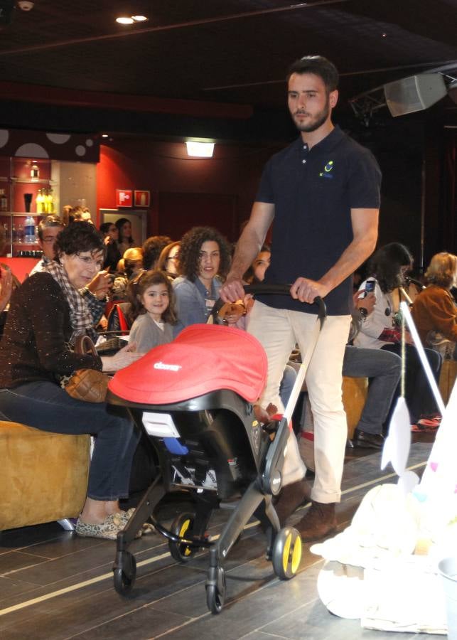 Desfile solidario en Gijón