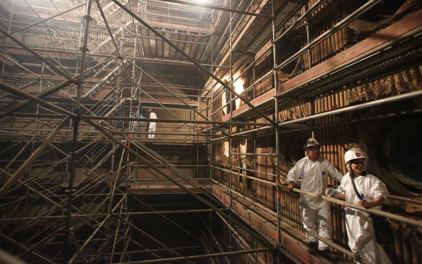 Las espectaculares imágenes del interior de la térmica de Aboño