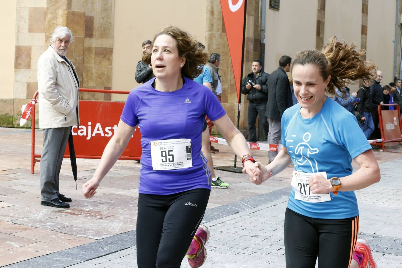 Carrera solidaria contra el hambre en Oviedo