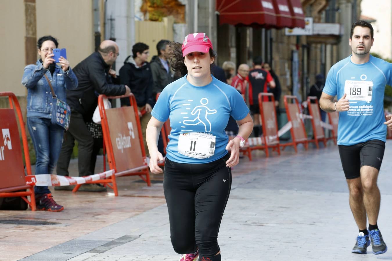 Carrera solidaria contra el hambre en Oviedo