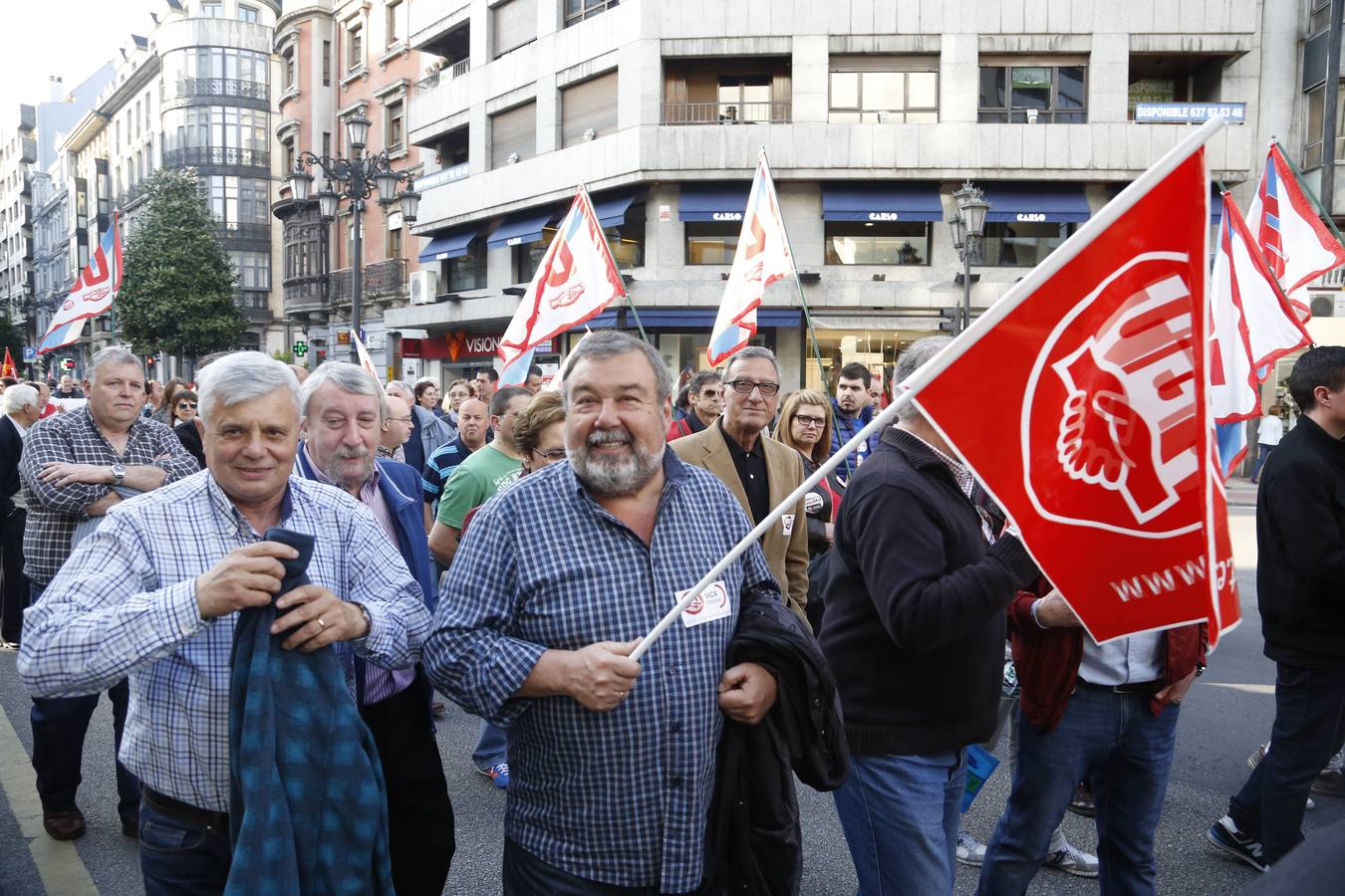 Manifestación en Oviedo por los despedidos de Santa Bárbara