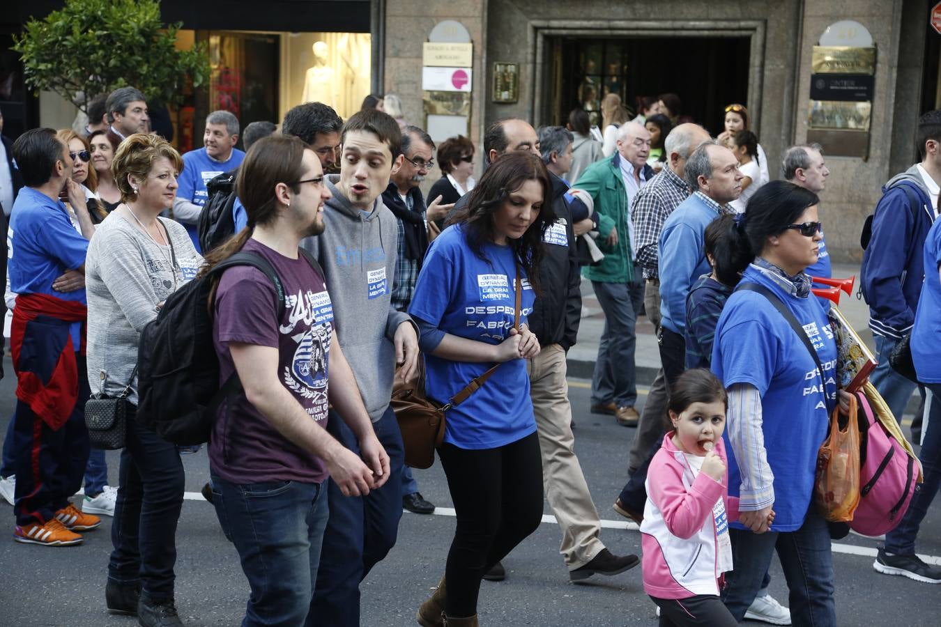 Manifestación en Oviedo por los despedidos de Santa Bárbara