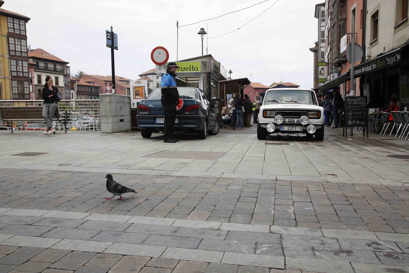 Concentración de coches clásicos en el Oriente asturiano