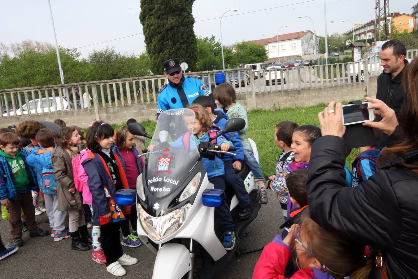 Pequeños agentes por un día