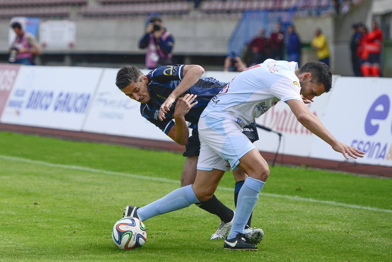 Las mejores imágenes del Compostela 1 - 1 Real Oviedo