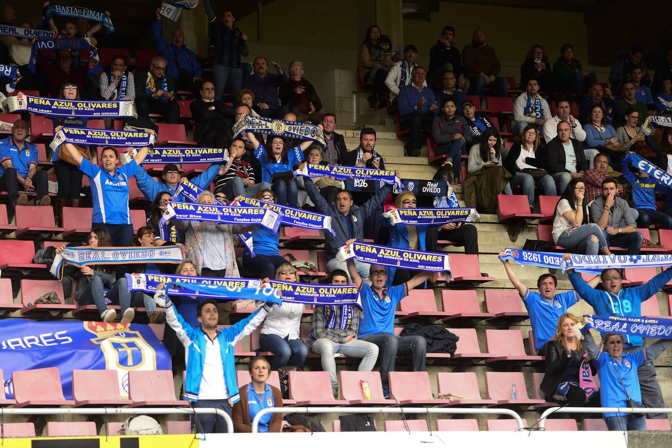 Las mejores imágenes del Compostela 1 - 1 Real Oviedo