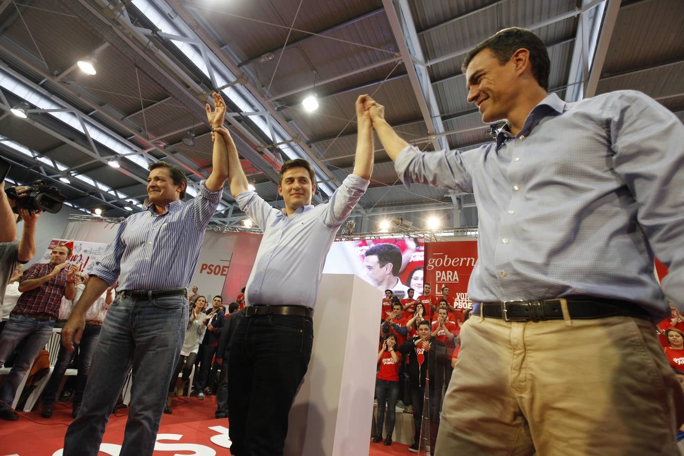 Pedro Sánchez da su respaldo a los candidatos asturianos