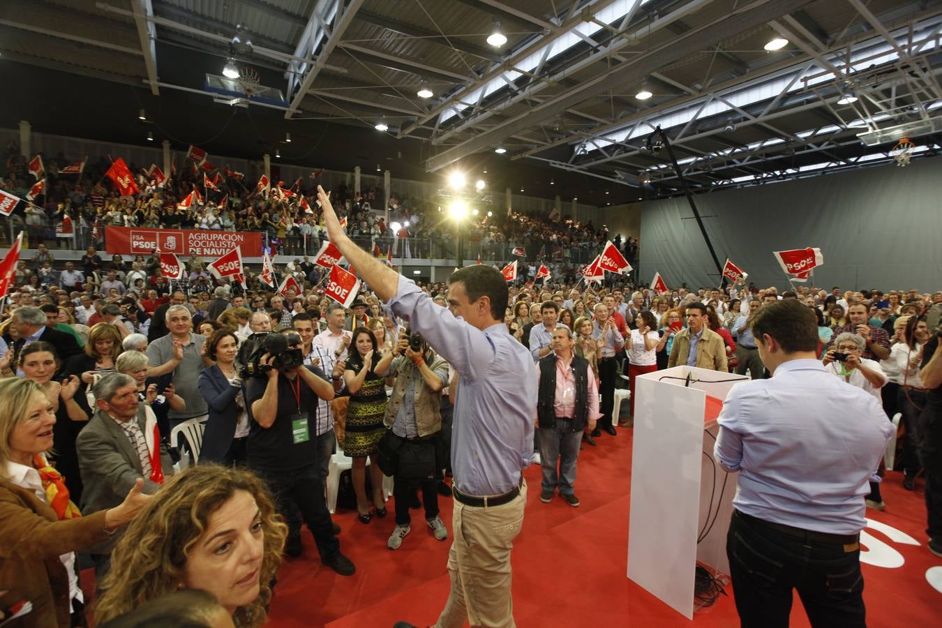 Pedro Sánchez da su respaldo a los candidatos asturianos