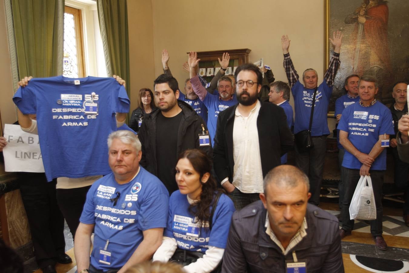 Pleno con bronca en el Ayuntamiento de Oviedo