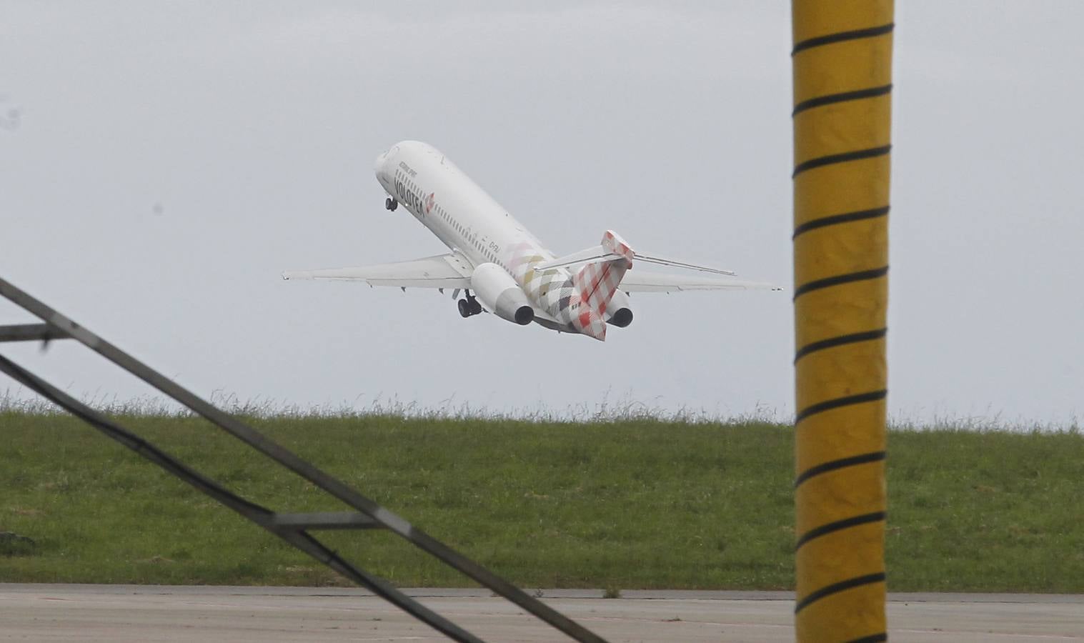 Volotea inaugura su base asturiana