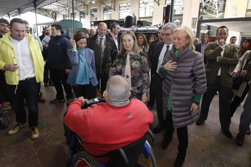 La ministra de Fomento, Ana Pastor, visita Asturias