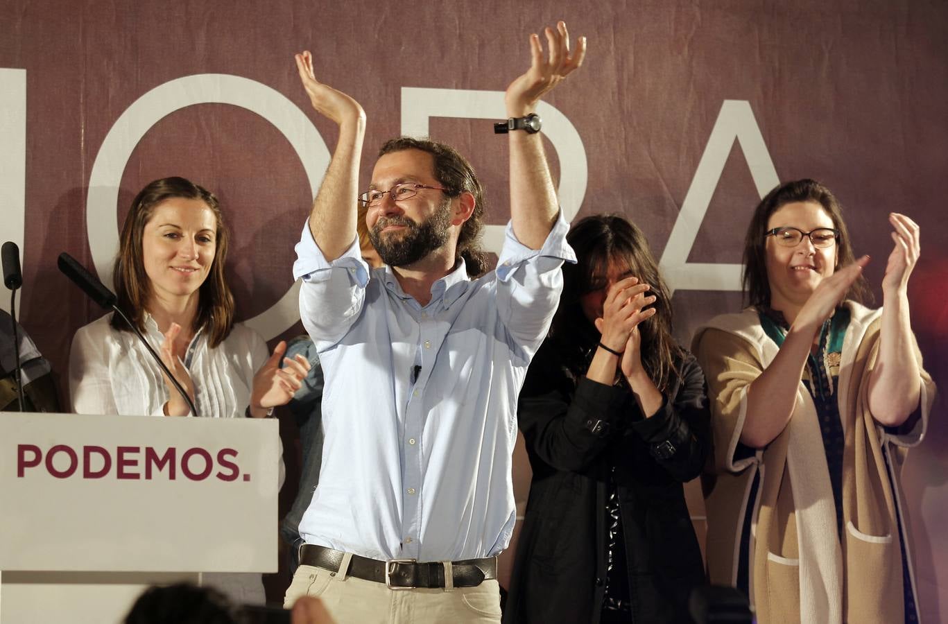 La noche electoral en las sedes regionales de los partidos