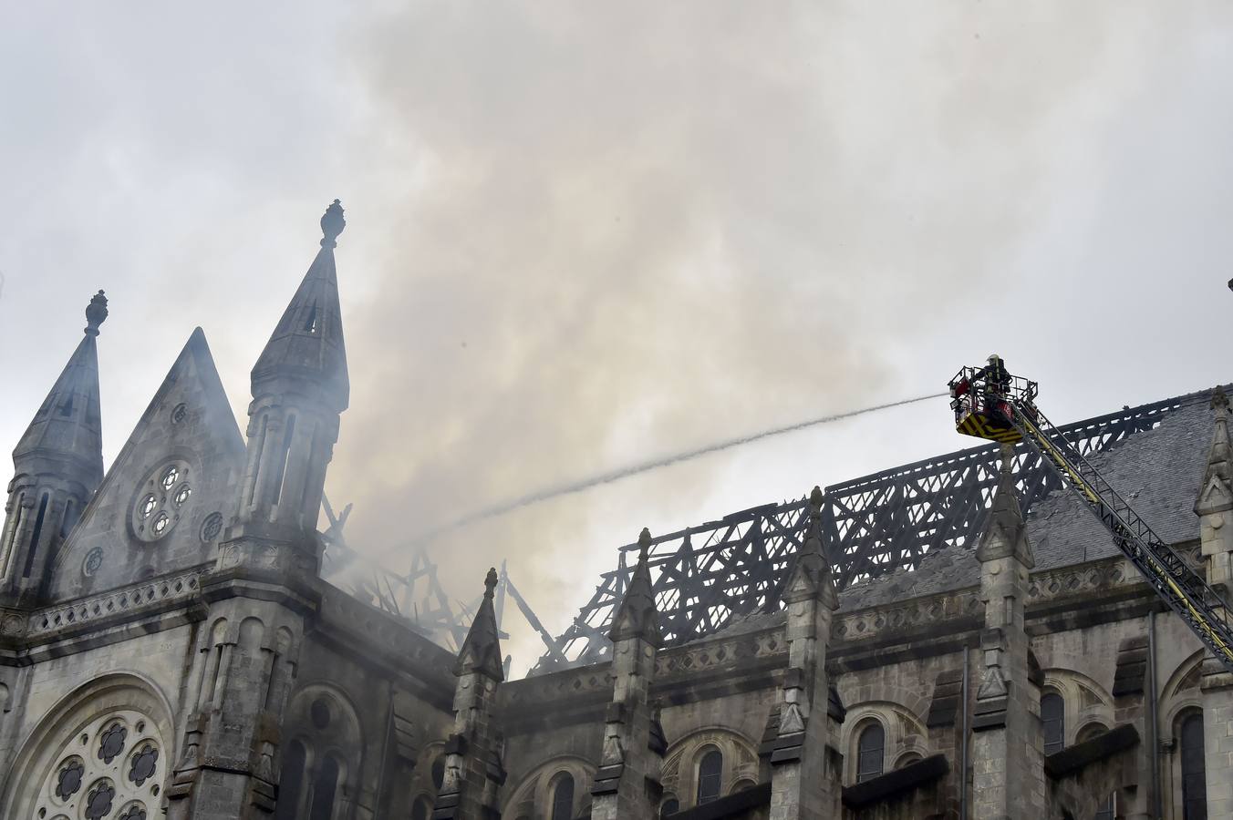 Un incendio destruyó en Nantes parte de una basílica del siglo XIX