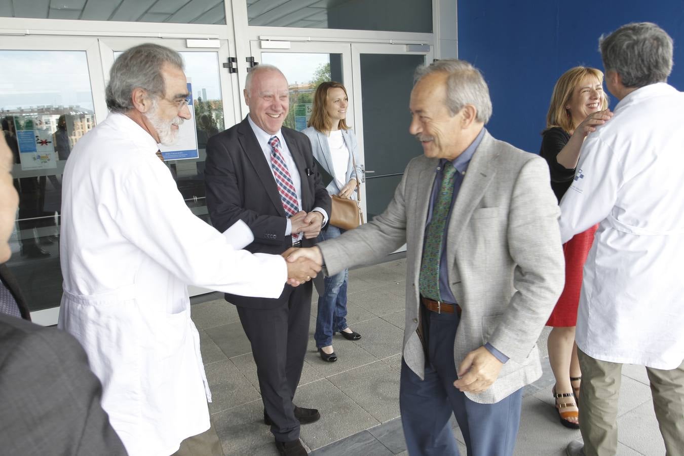 Aniversario del HUCA con protestas