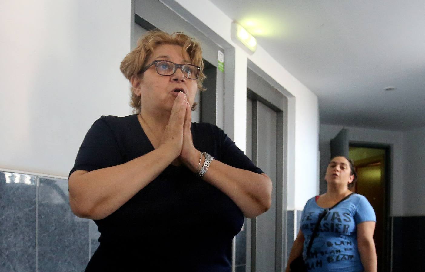 Vecinas de la fallecida.