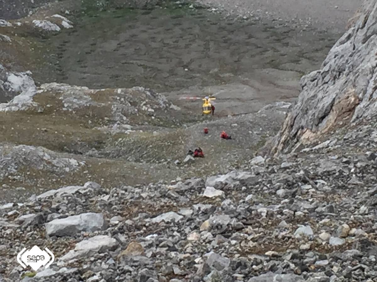 Una avalancha deja cinco menores y un adulto heridos en el pico Urriellu