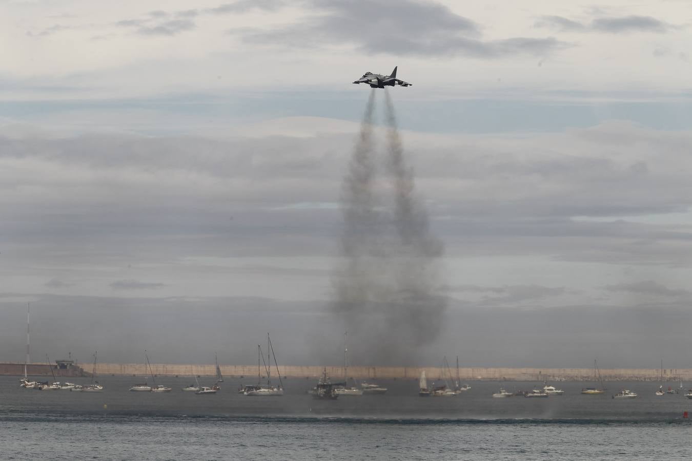 El Festival Aéreo rugió en los cielos de Gijón (I)