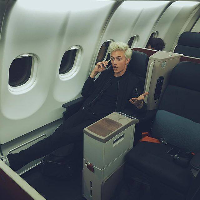 Lucky Blue Smith, el joven de 17 años que arrasa en las pasarelas y las redes sociales