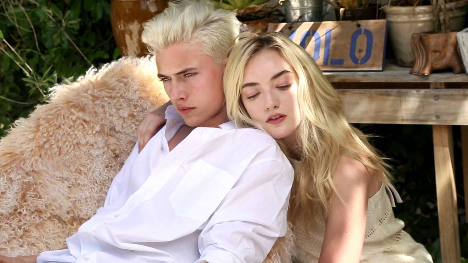 Lucky Blue Smith, el joven de 17 años que arrasa en las pasarelas y las redes sociales