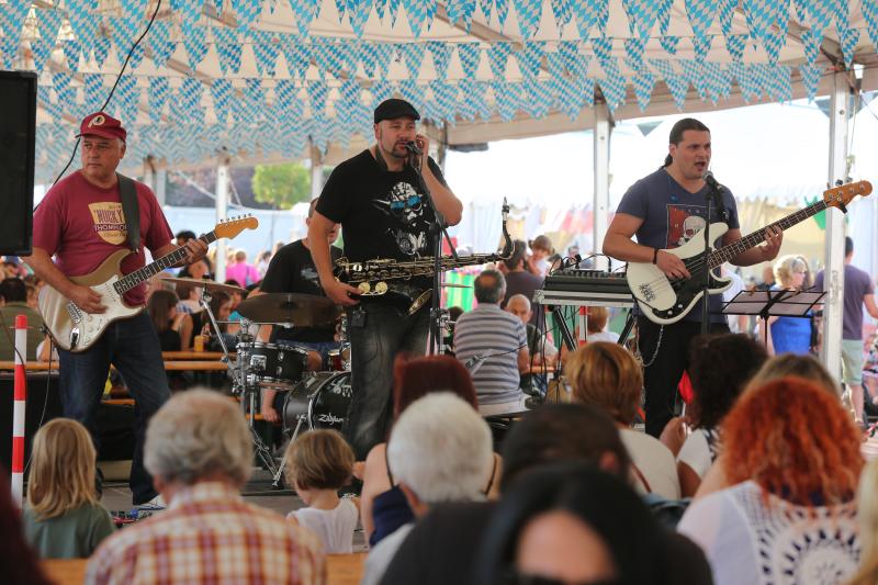 Avilés inaugura el Festival de la Cerveza