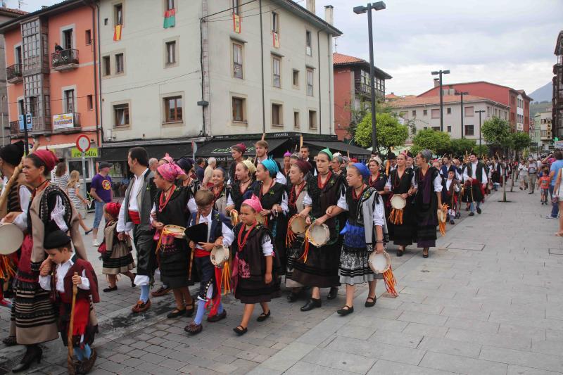 Llanes festeja a San Roque